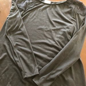 Old Navy shirt with lace